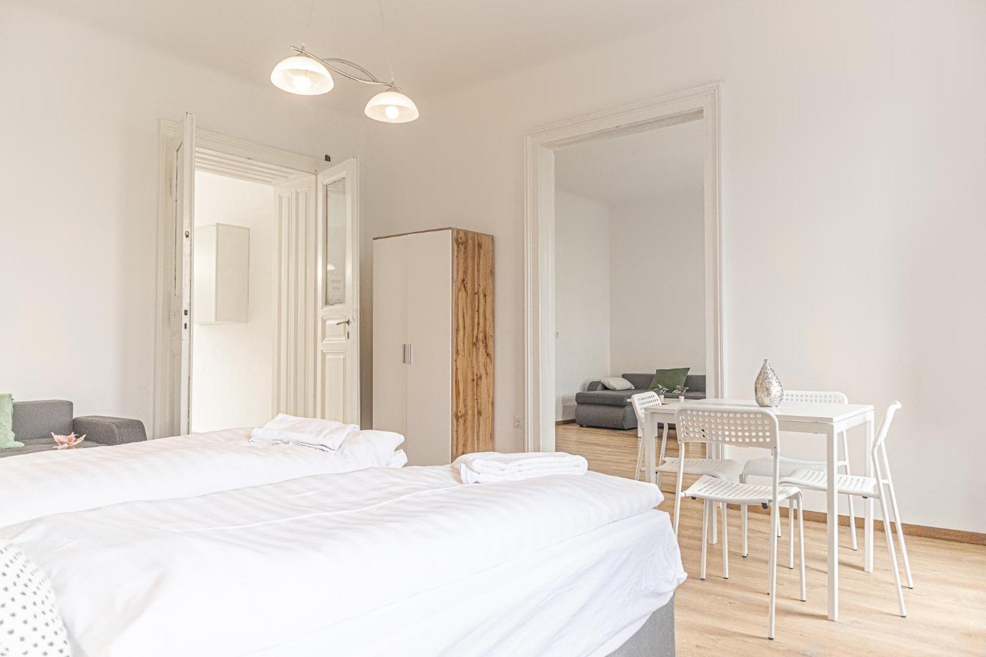 Apartment Easystay 2br Apt. Near Akh- Perfect For Longstays